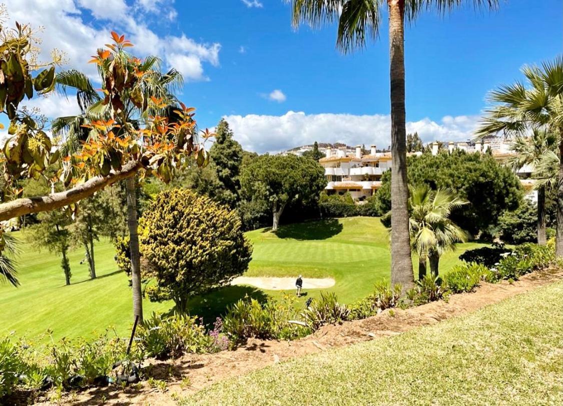The Golden House, Calahonda Golf Appartement Sitio de Calahonda Buitenkant foto