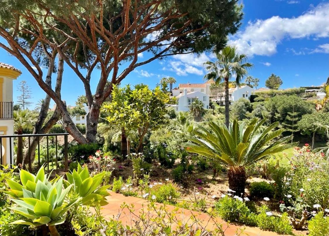 The Golden House, Calahonda Golf Appartement Sitio de Calahonda Buitenkant foto